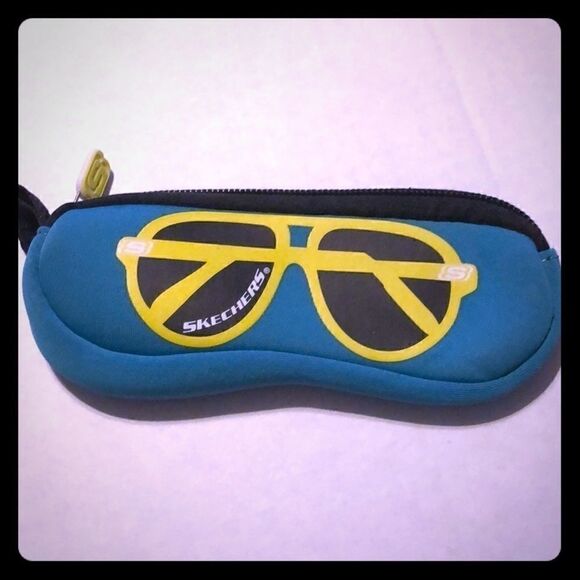 New childs sketchers soft glass case - Picture 1 of 3